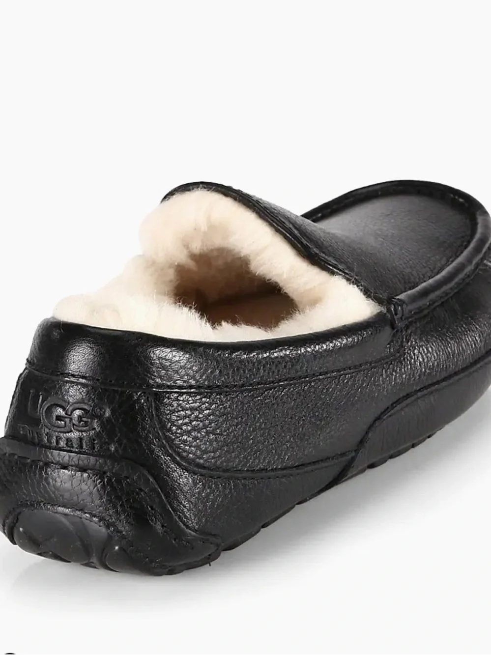 NEW UGG Ascot Men's Black Leather Moccasin Slip-On Loafer Size 10